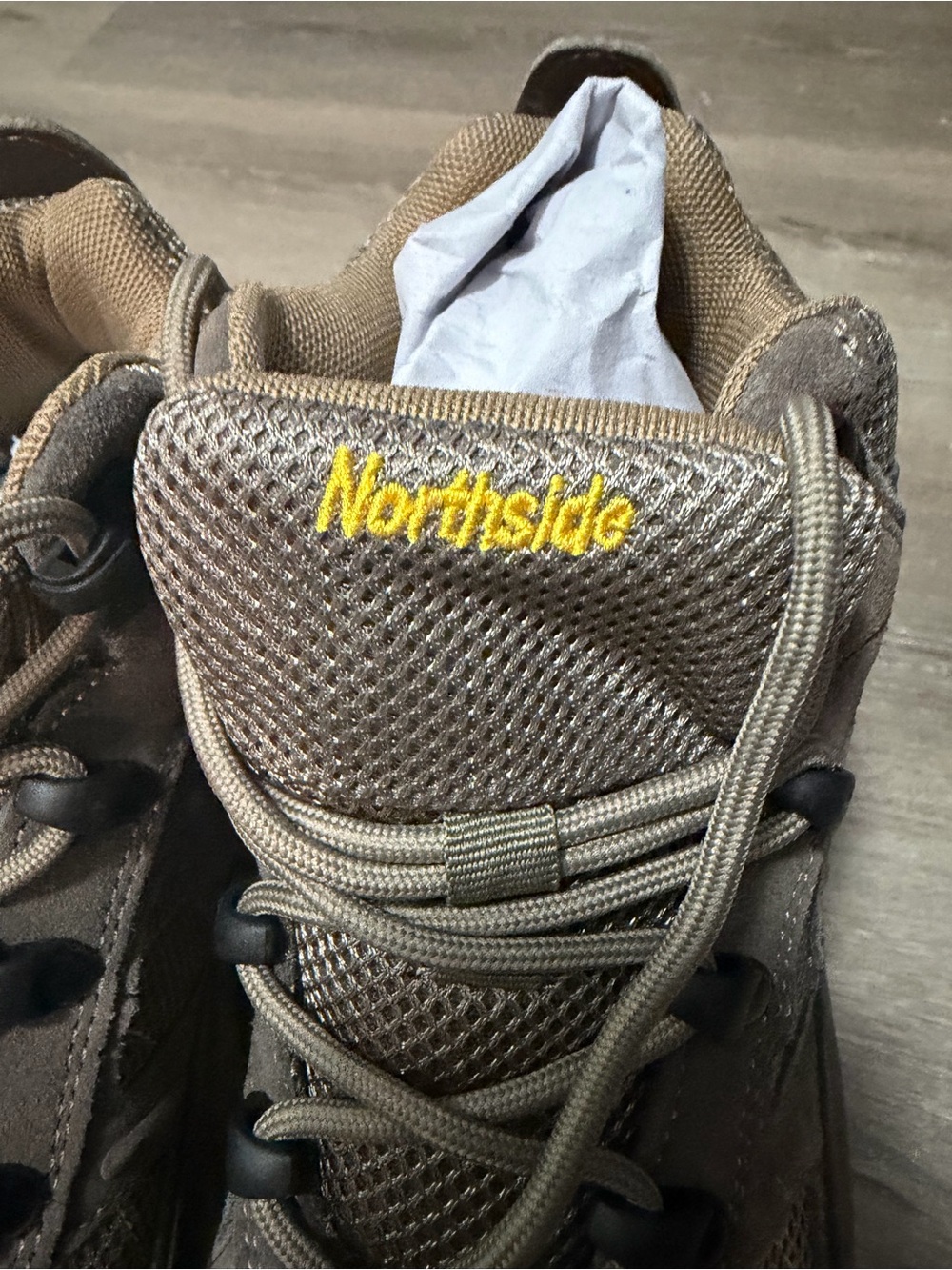 New NIB Boy’s sz 5 37EU Northside Caldera Jr
Trail Stone yellow hiking boots - Picture 3 of 7